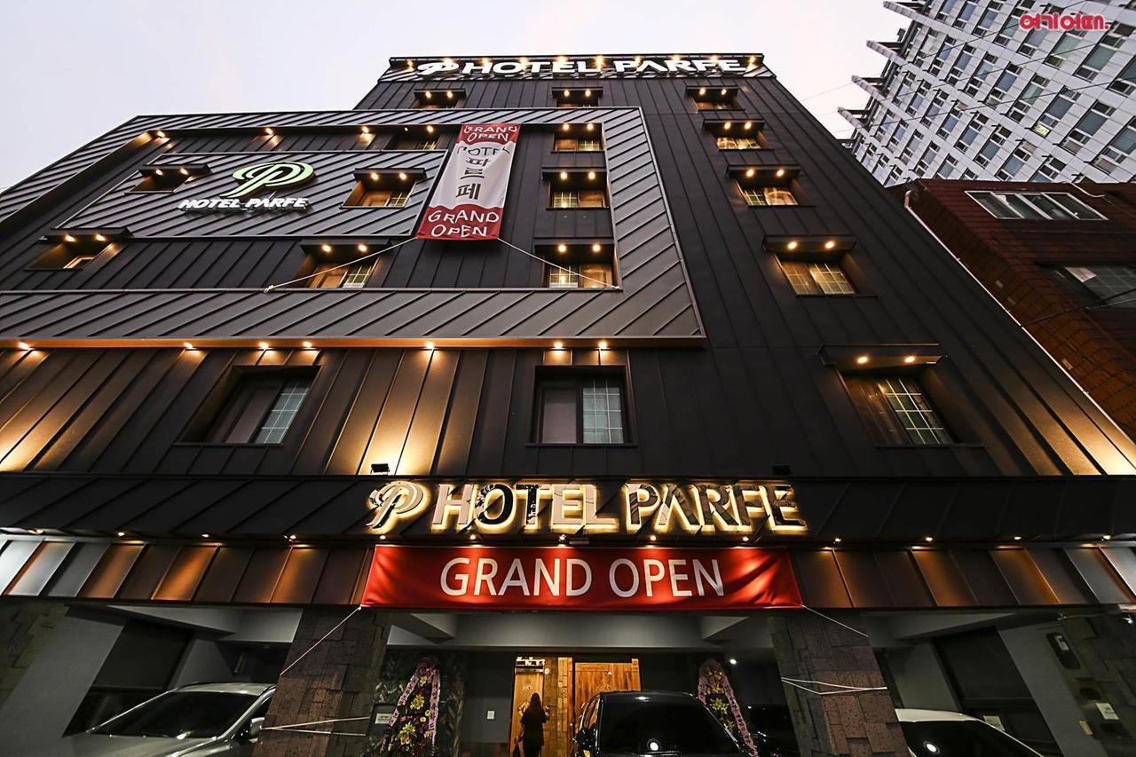 Hotel Parfe Čchonan Exteriér fotografie